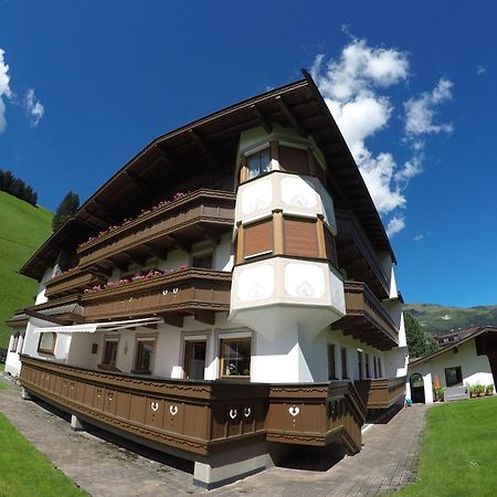 Gaestehaus Alpenland Tux Kültér fotó